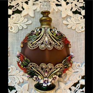 Crystal and enamel Perfume Bottle